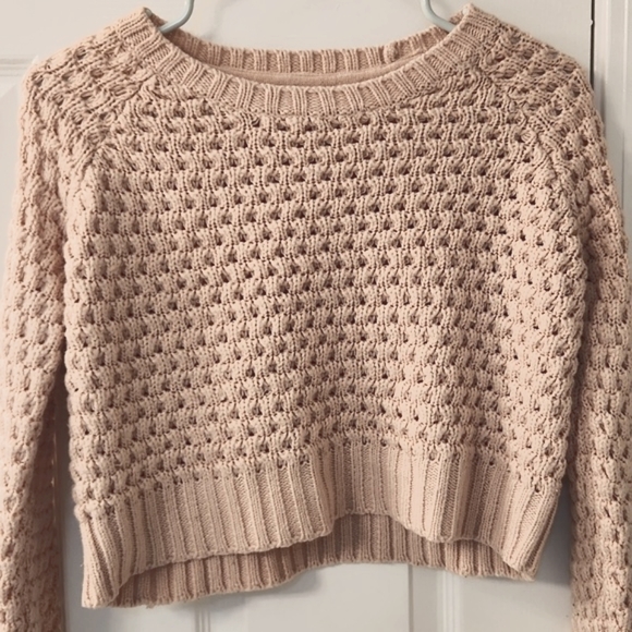 Pink Sweater - Picture 2 of 3